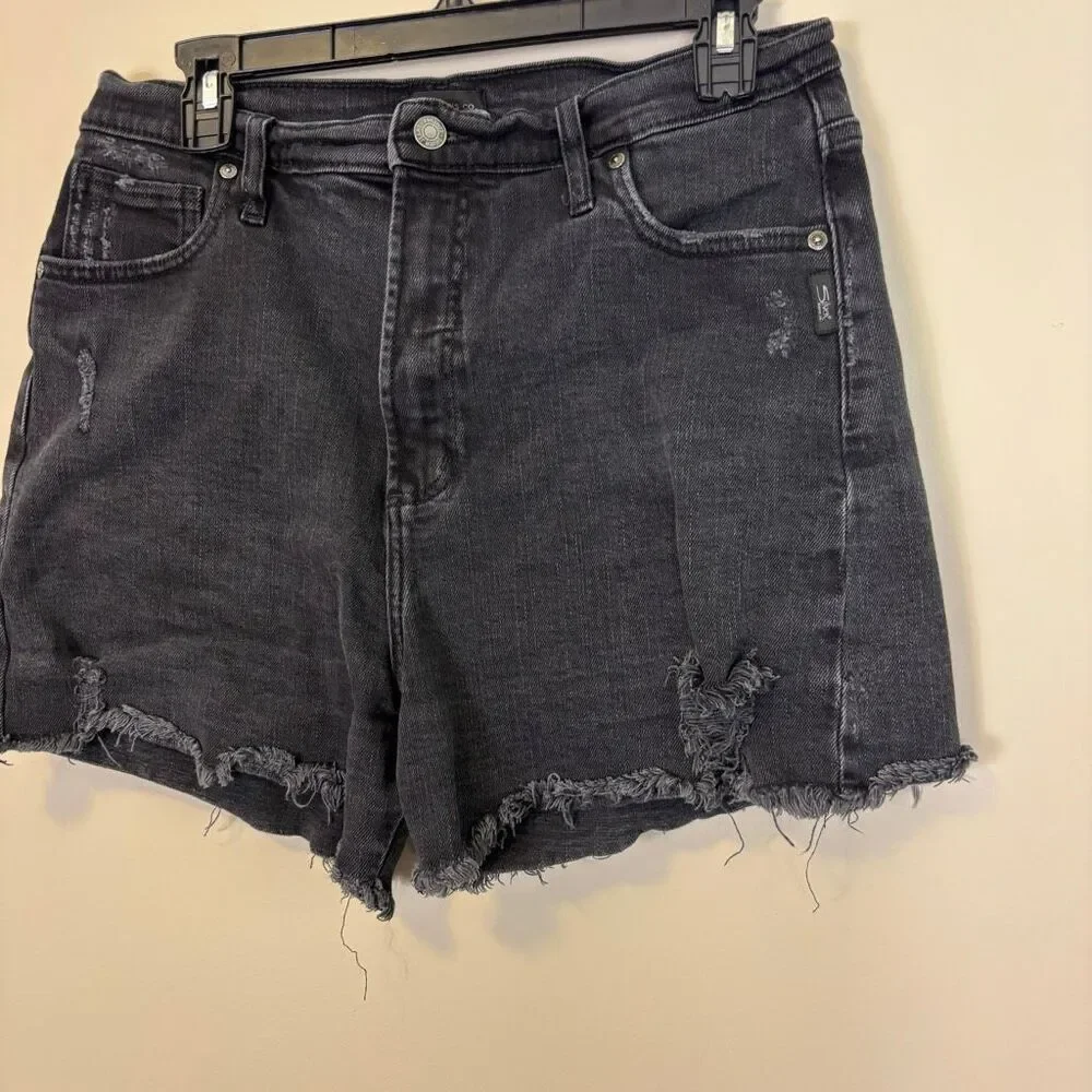 Silver Women's 90's Baggy Denim Jean‎ Shorts Black Size 31 4.5